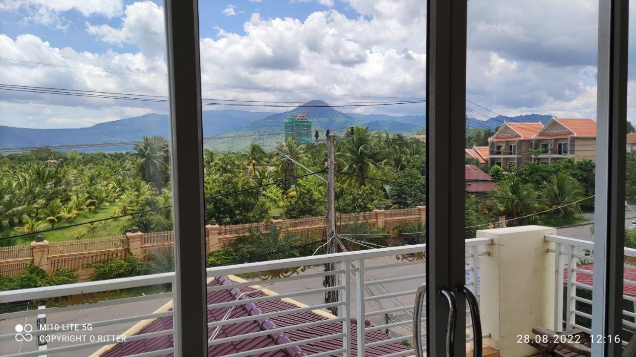 Monica Guesthouse Kampot Exterior foto