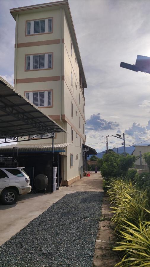 Monica Guesthouse Kampot Exterior foto